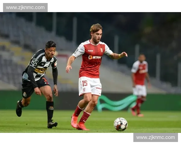 欧洲足球联赛最新动态与球队发展趋势分析及未来展望 欧洲足球联赛最新动态与球队发展趋势分析及未来展望